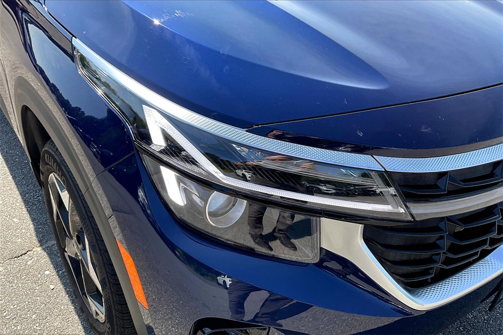 2025 Kia Seltos EX - Photo 29