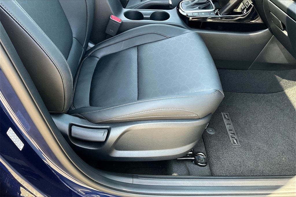 2025 Kia Seltos EX - Photo 36