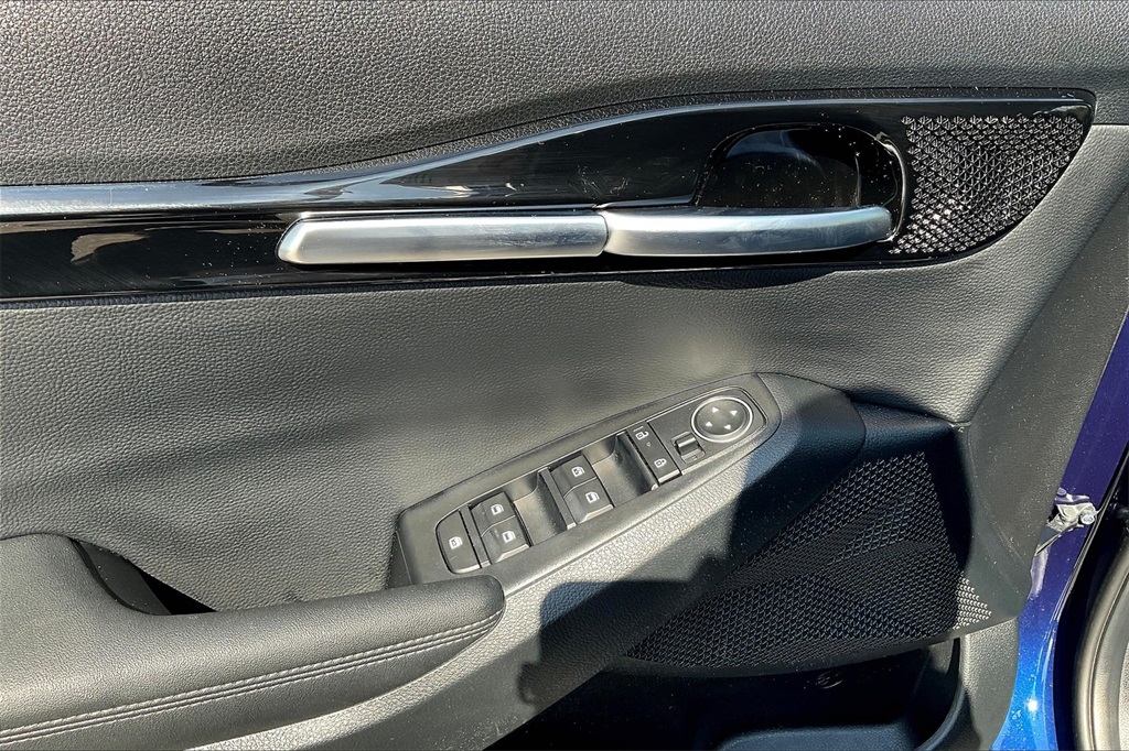 2025 Kia Seltos EX - Photo 37