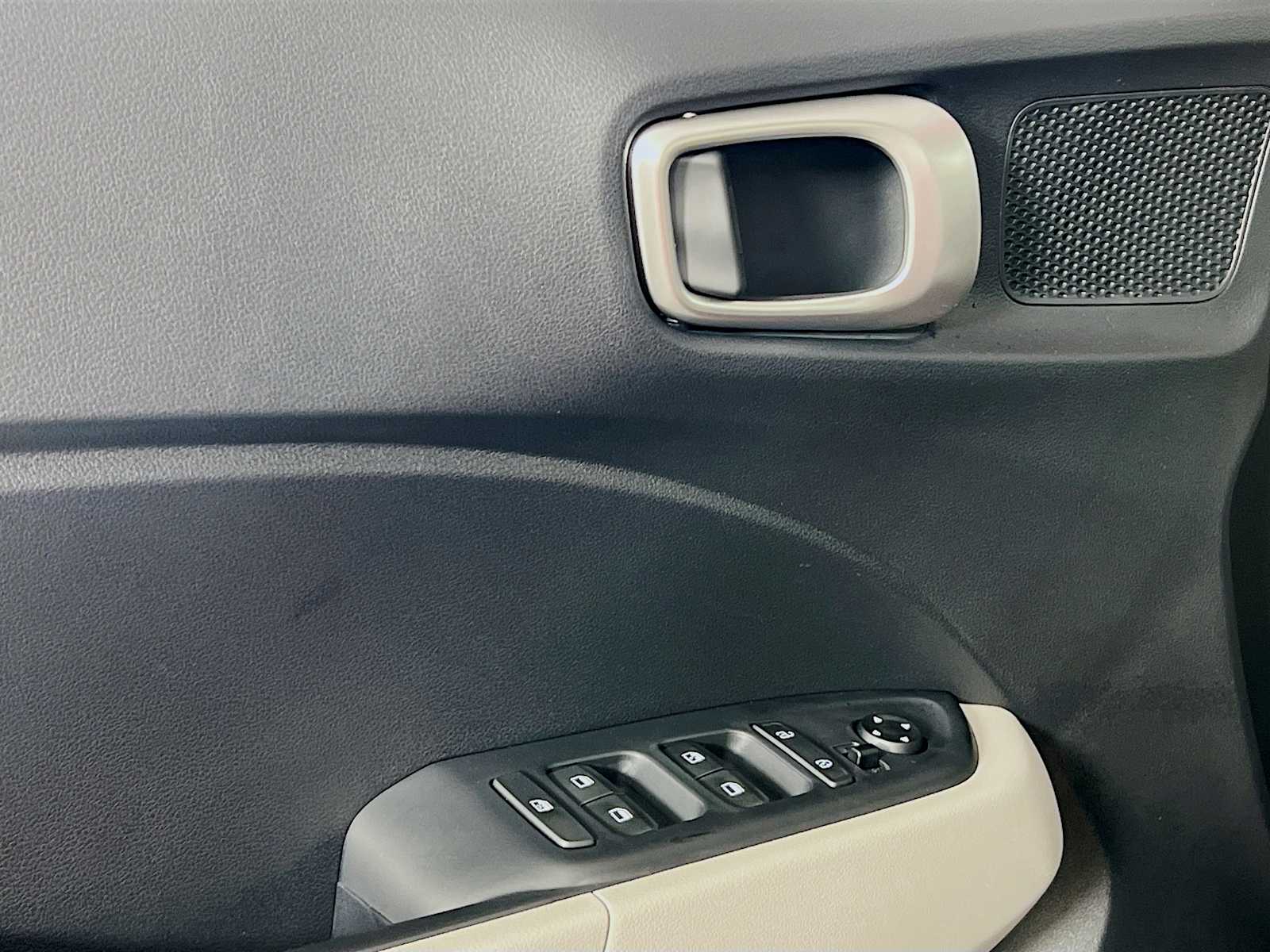 2026 Hyundai Venue SEL - Photo 15