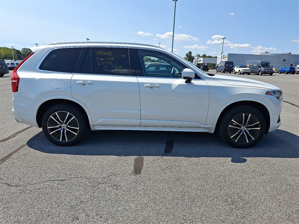 2020 Volvo XC90 T5 Momentum - Photo 8