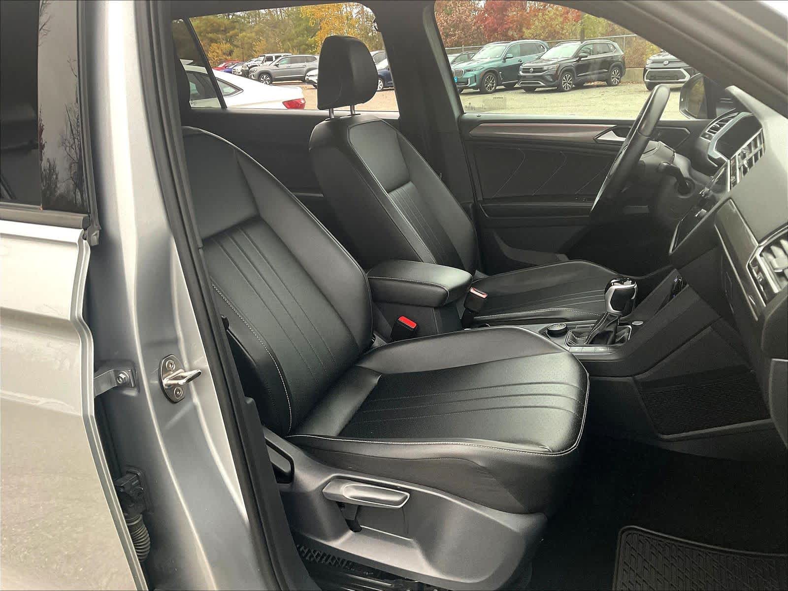 2023 Volkswagen Tiguan SE R-Line Black - Photo 11