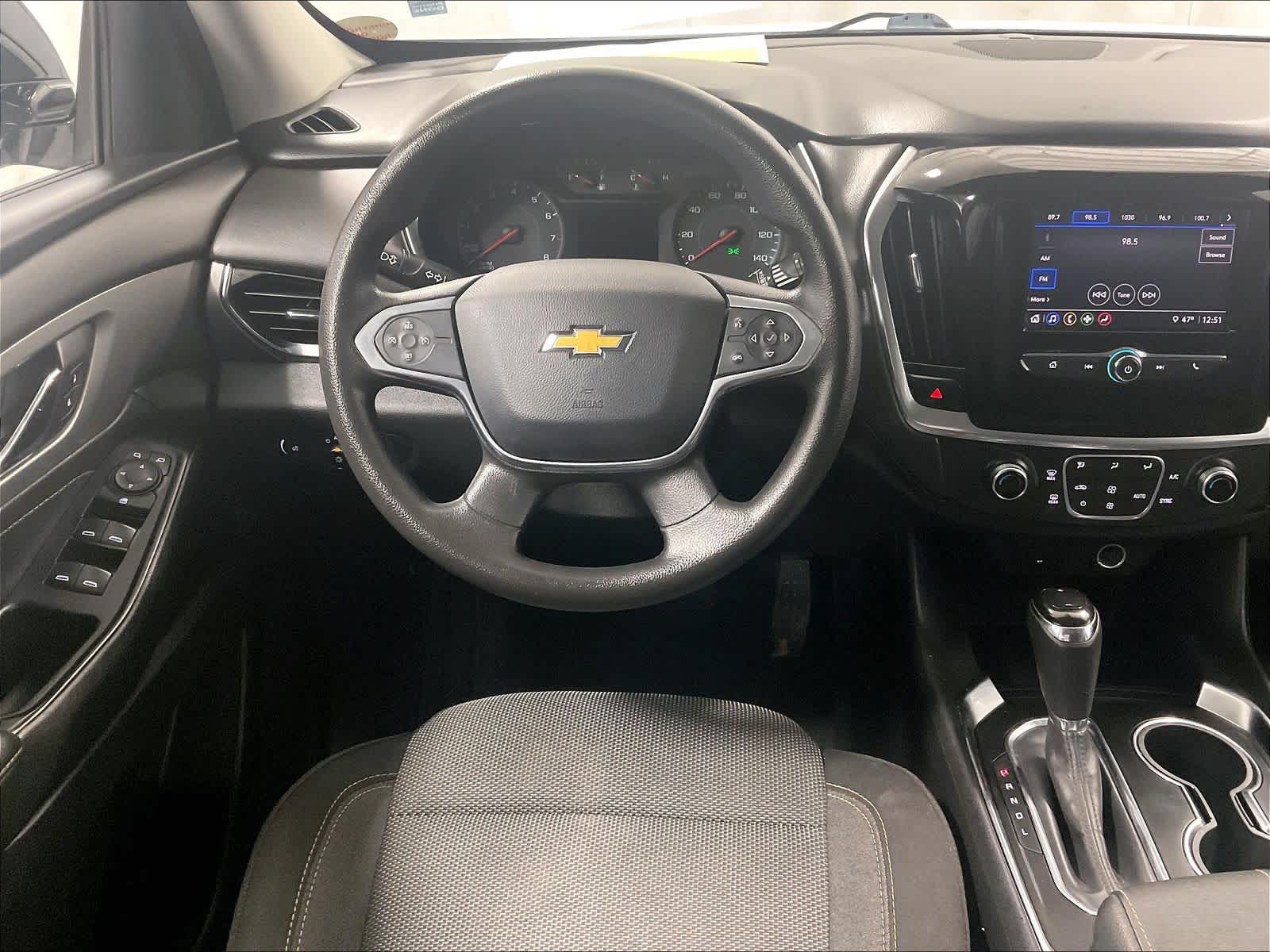 2020 Chevrolet Traverse LS - Photo 18