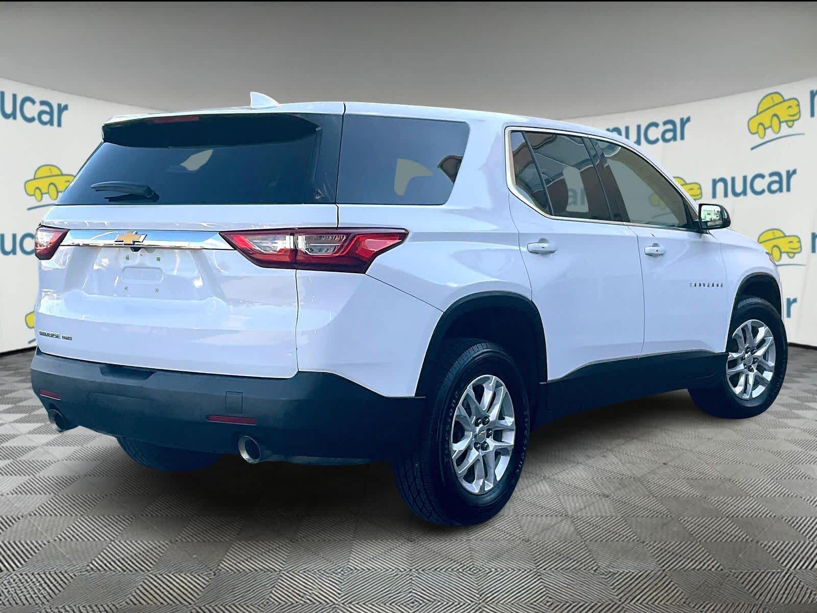 2020 Chevrolet Traverse LS - Photo 6