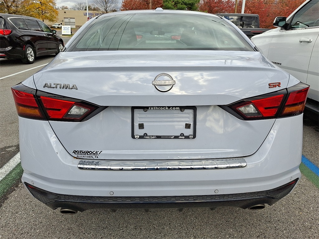 2023 Nissan Altima 2.5 SR - Photo 5