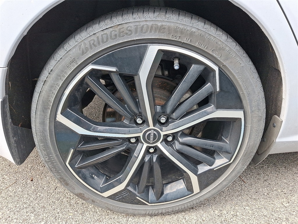 2023 Nissan Altima 2.5 SR - Photo 7