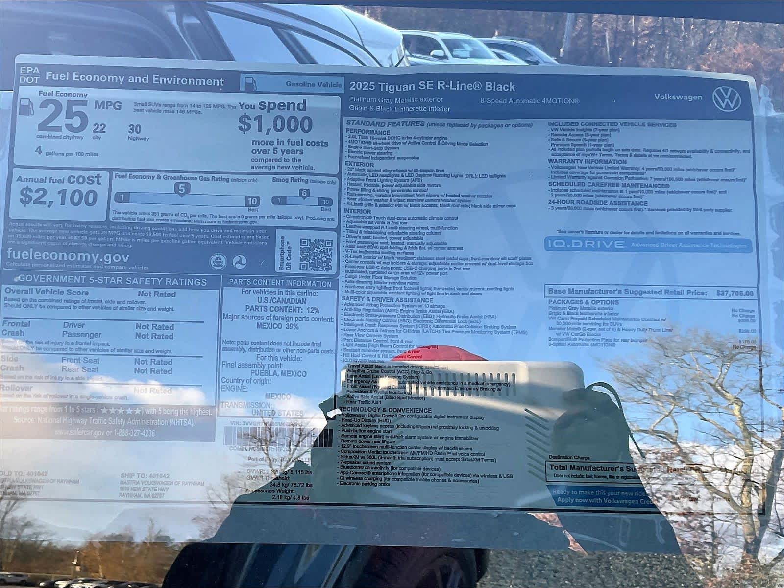 2025 Volkswagen Tiguan SE R-Line Black - Photo 18