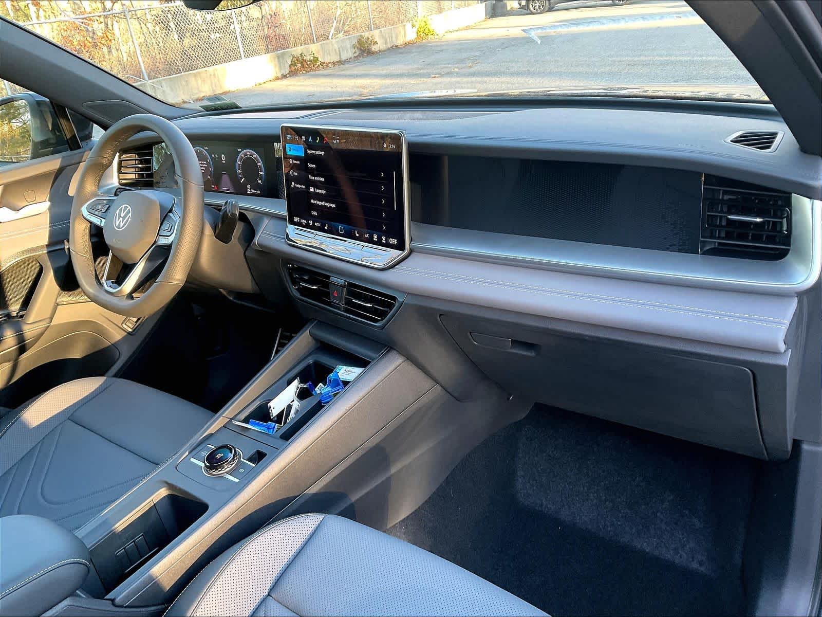 2025 Volkswagen Tiguan SE R-Line Black - Photo 10