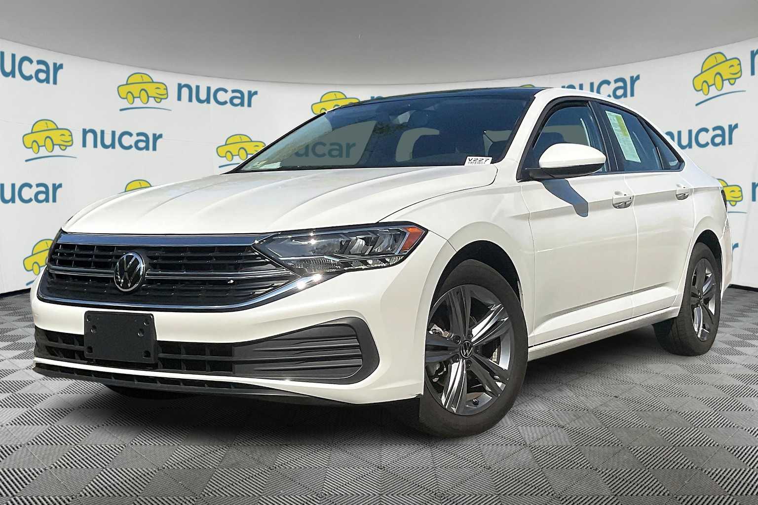 2024 Volkswagen Jetta SE - Photo 3