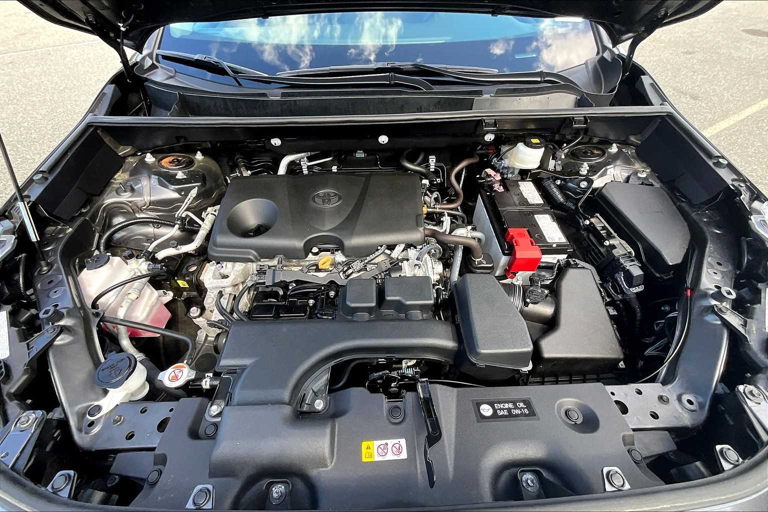 2023 Toyota RAV4 XLE - Photo 30