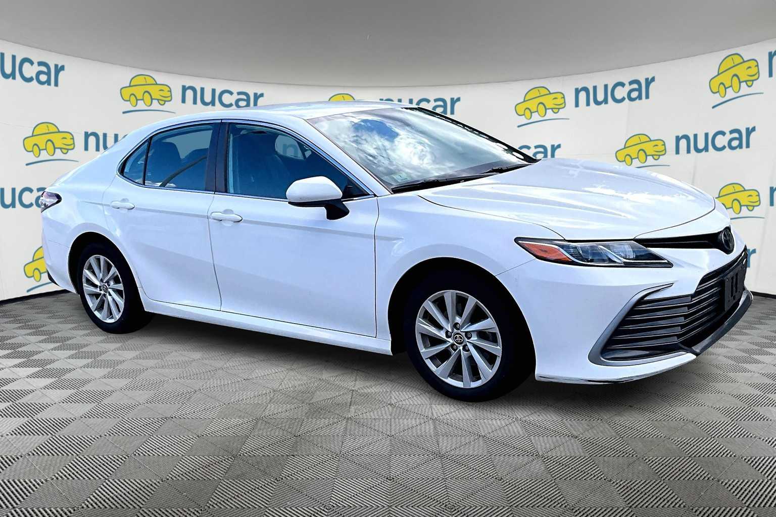 2022 Toyota Camry LE