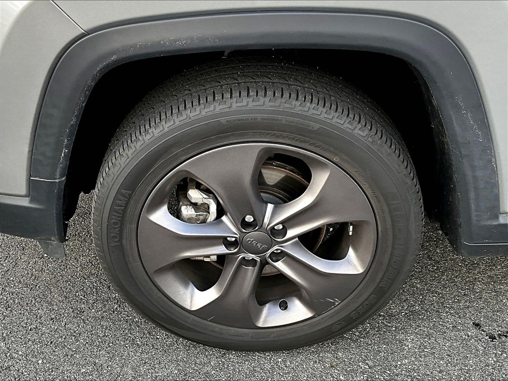 2022 Jeep Compass Latitude Lux - Photo 7