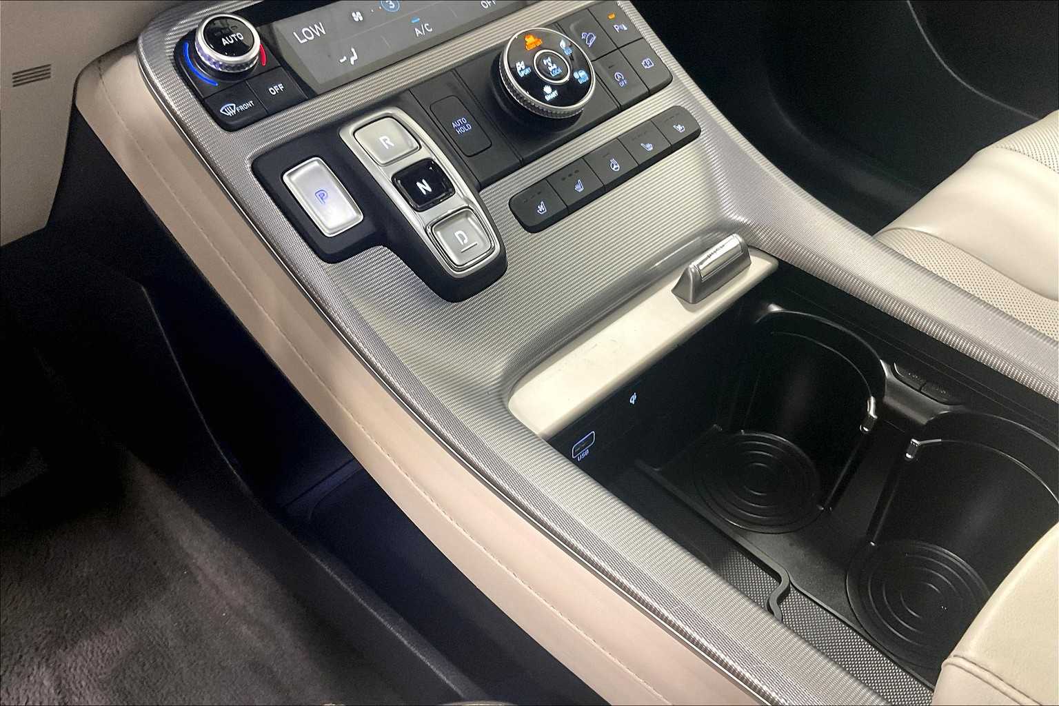 2024 Hyundai Palisade Calligraphy - Photo 21