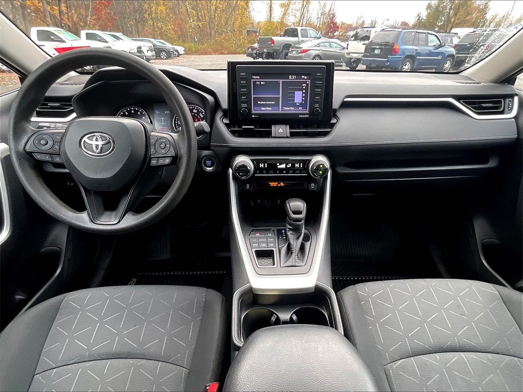 2021 Toyota RAV4 XLE - Photo 21