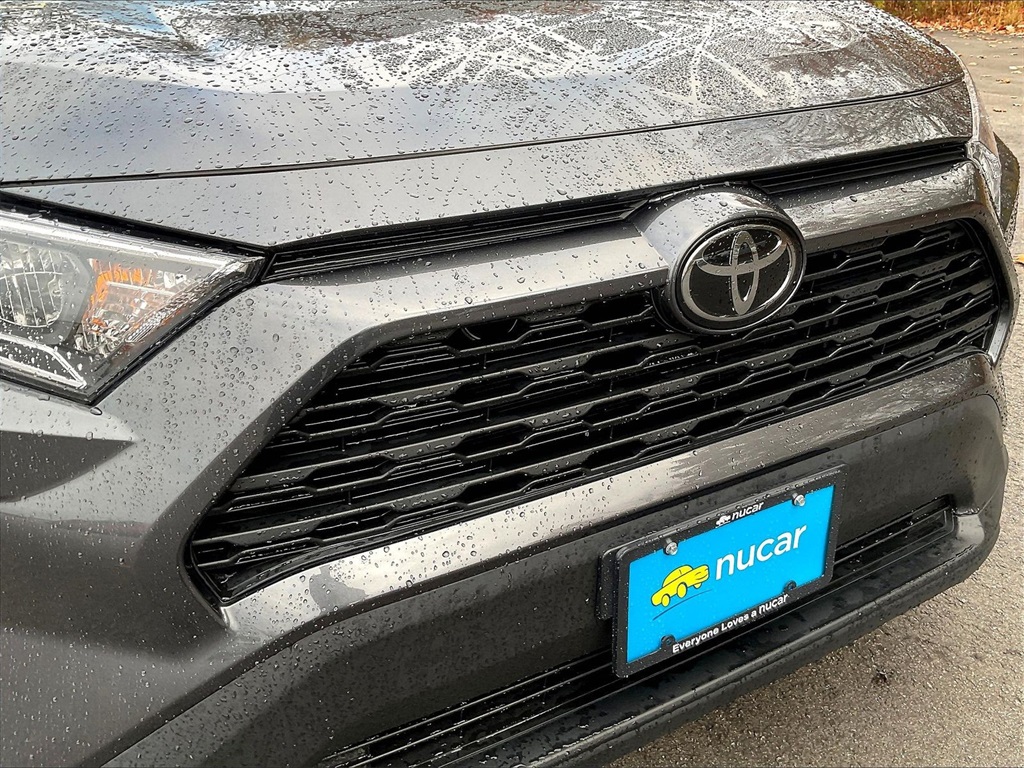 2021 Toyota RAV4 XLE - Photo 29