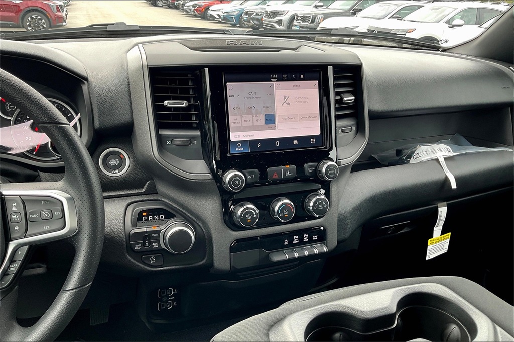 2026 Ram 1500 Tradesman - Photo 13
