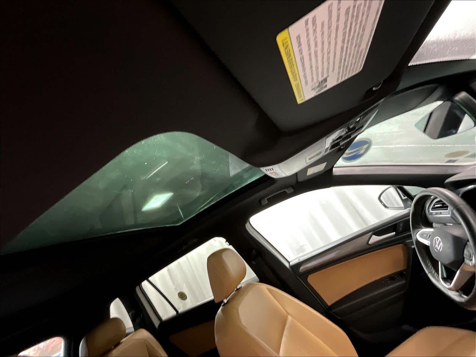 2022 Volkswagen Tiguan SE - Photo 22