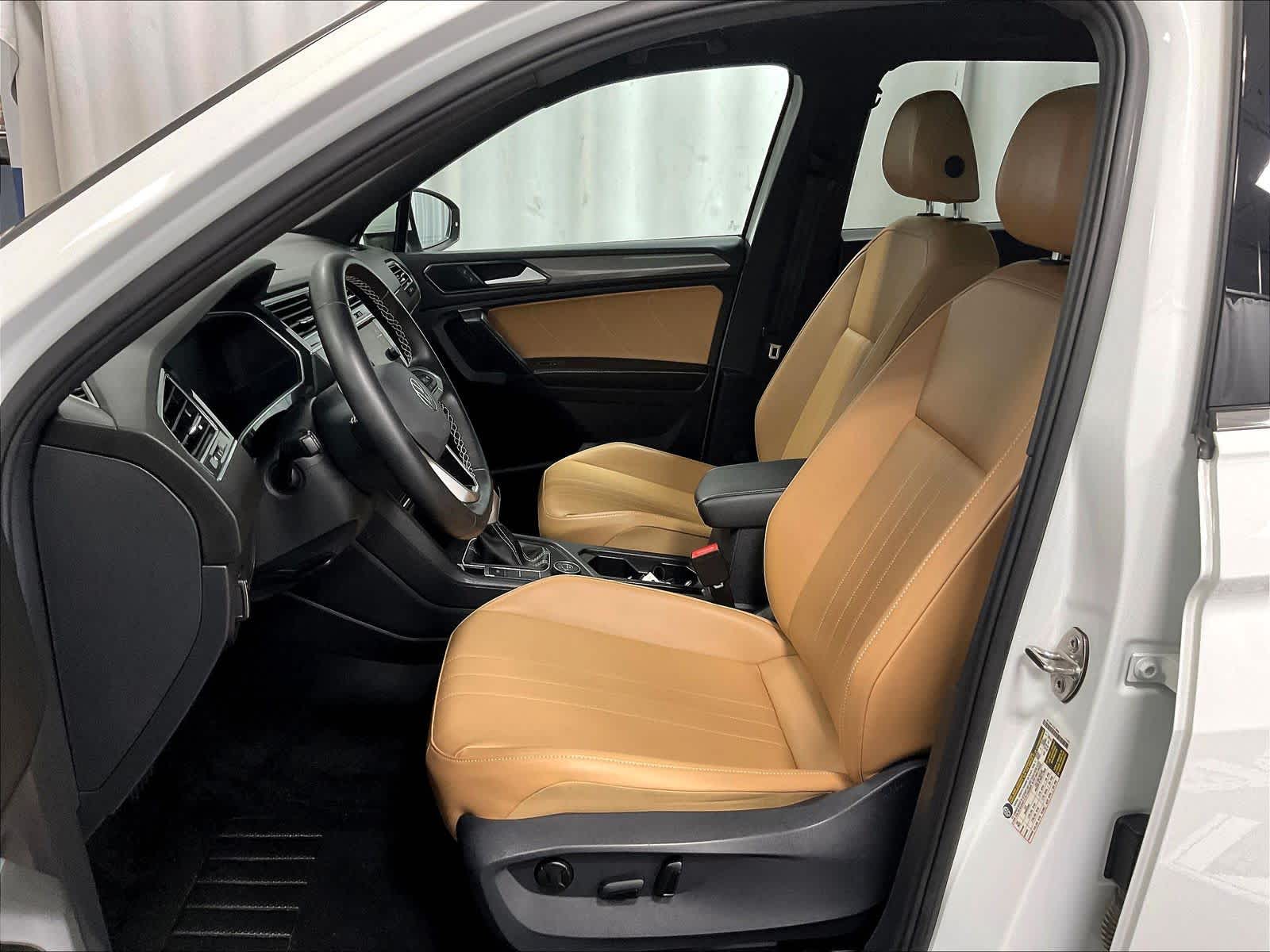 2022 Volkswagen Tiguan SE - Photo 10