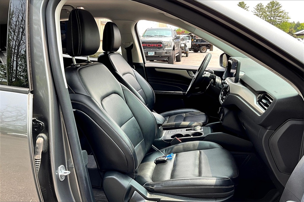 2022 Ford Escape SEL - Photo 14