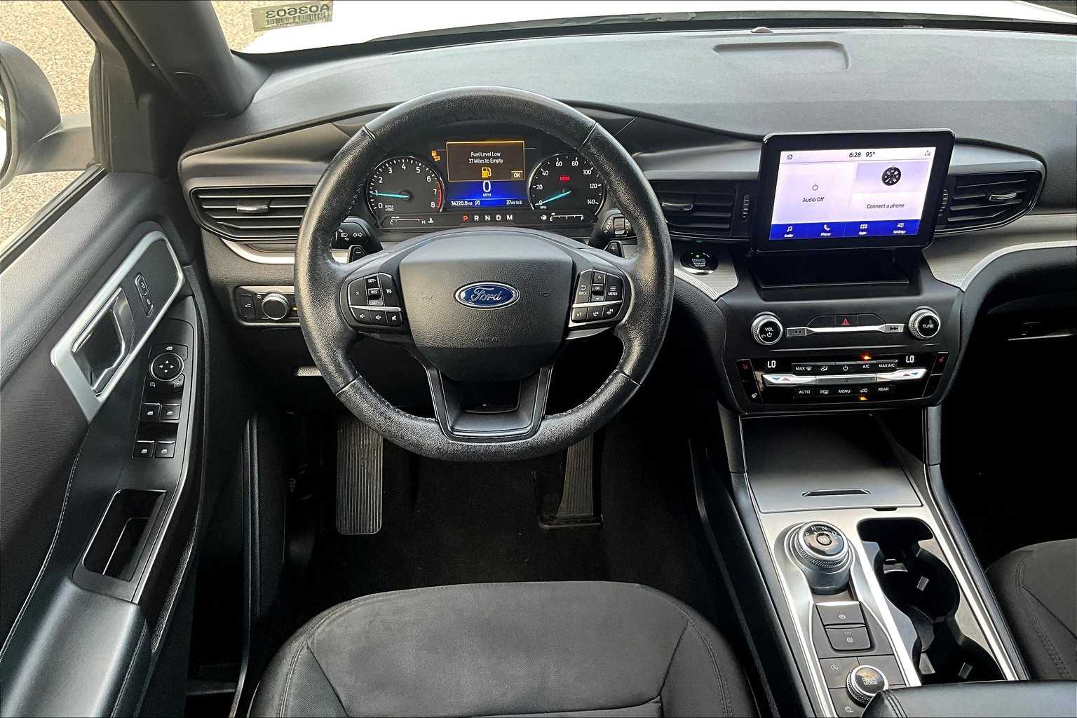 2020 Ford Explorer XLT - Photo 18