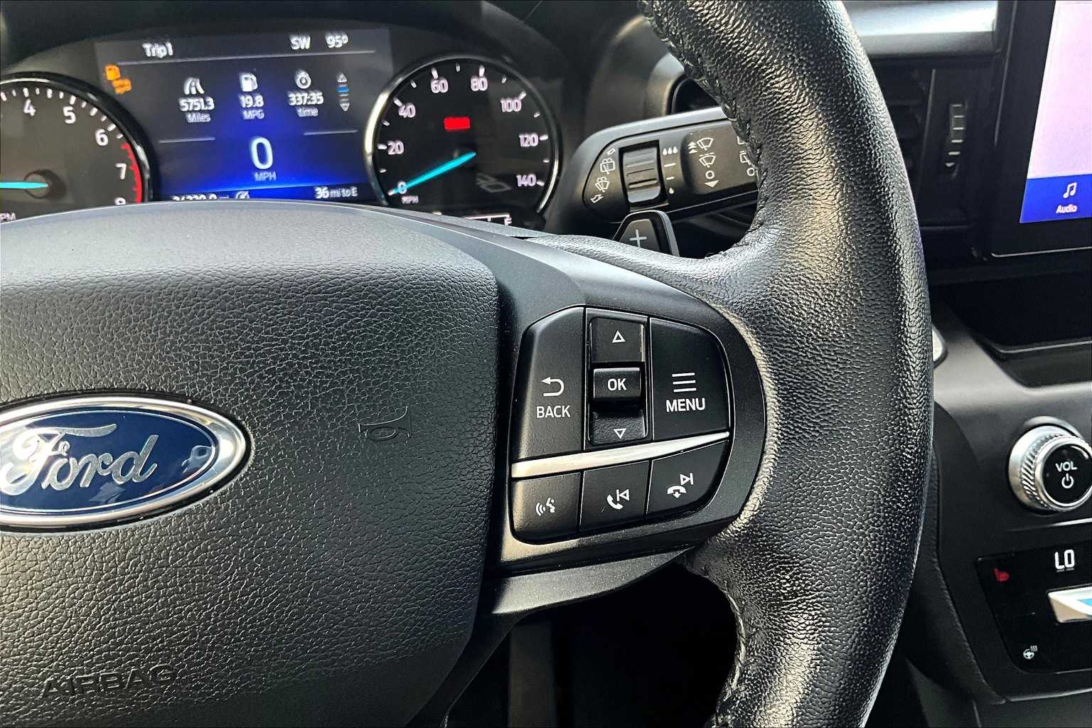2020 Ford Explorer XLT - Photo 24