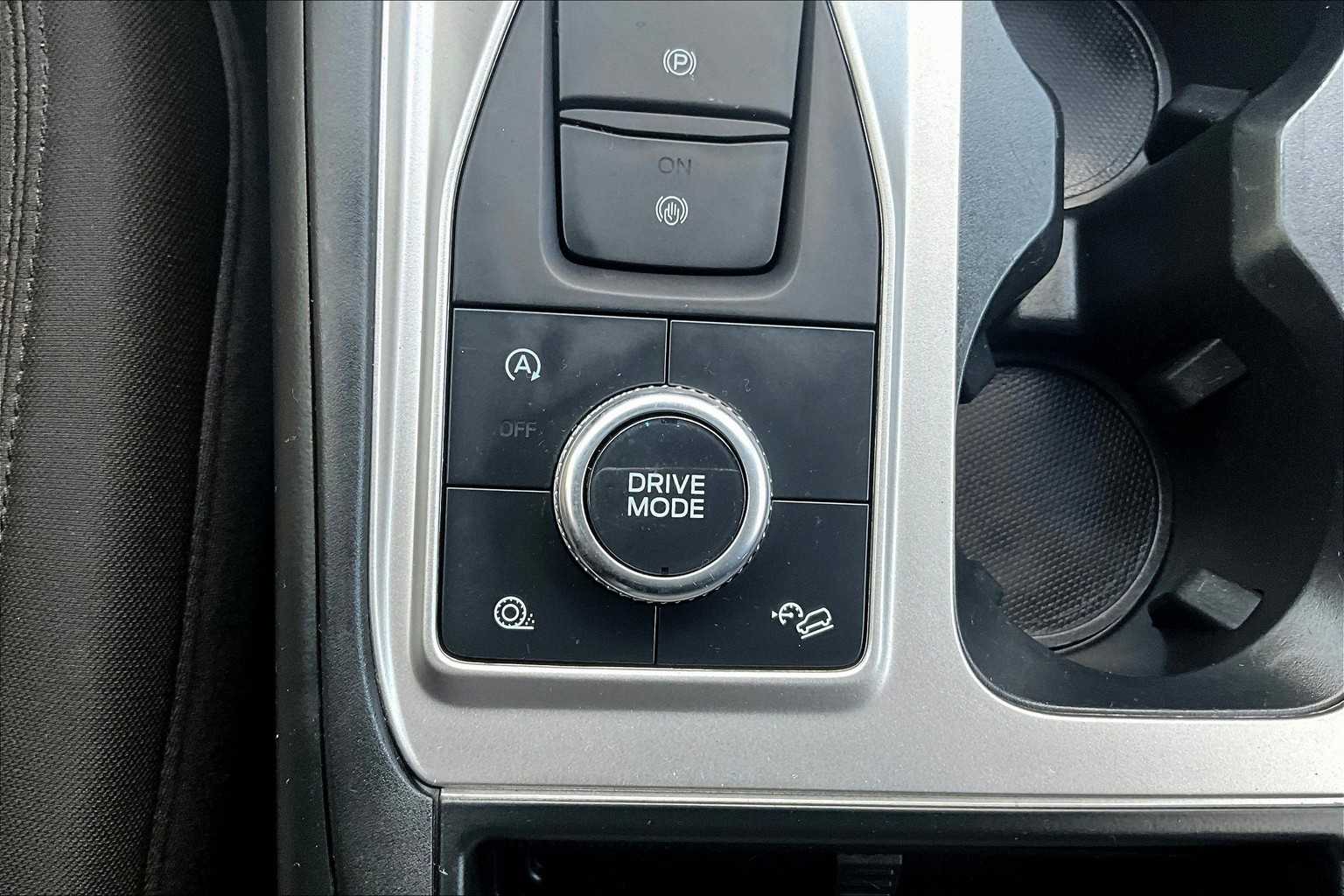 2020 Ford Explorer XLT - Photo 27