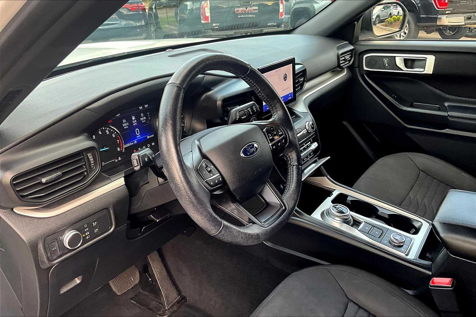 2020 Ford Explorer XLT - Photo 8