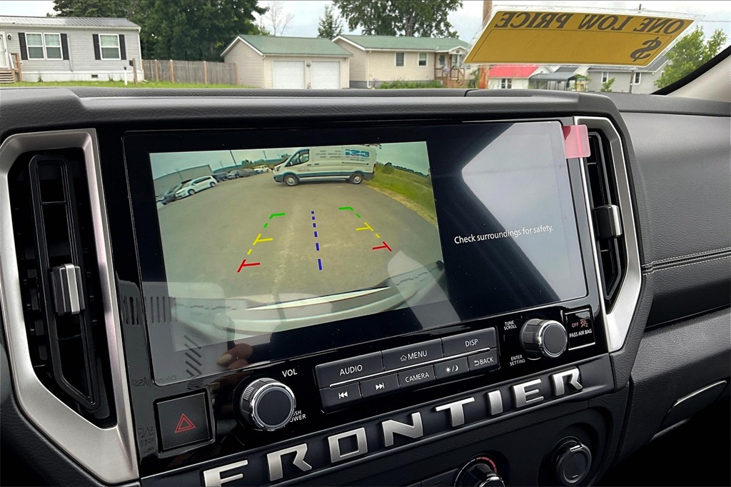 2025 Nissan Frontier SV - Photo 19