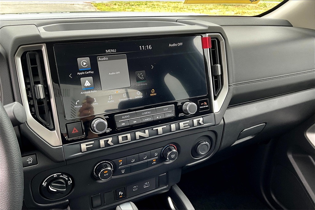 2025 Nissan Frontier SV - Photo 26