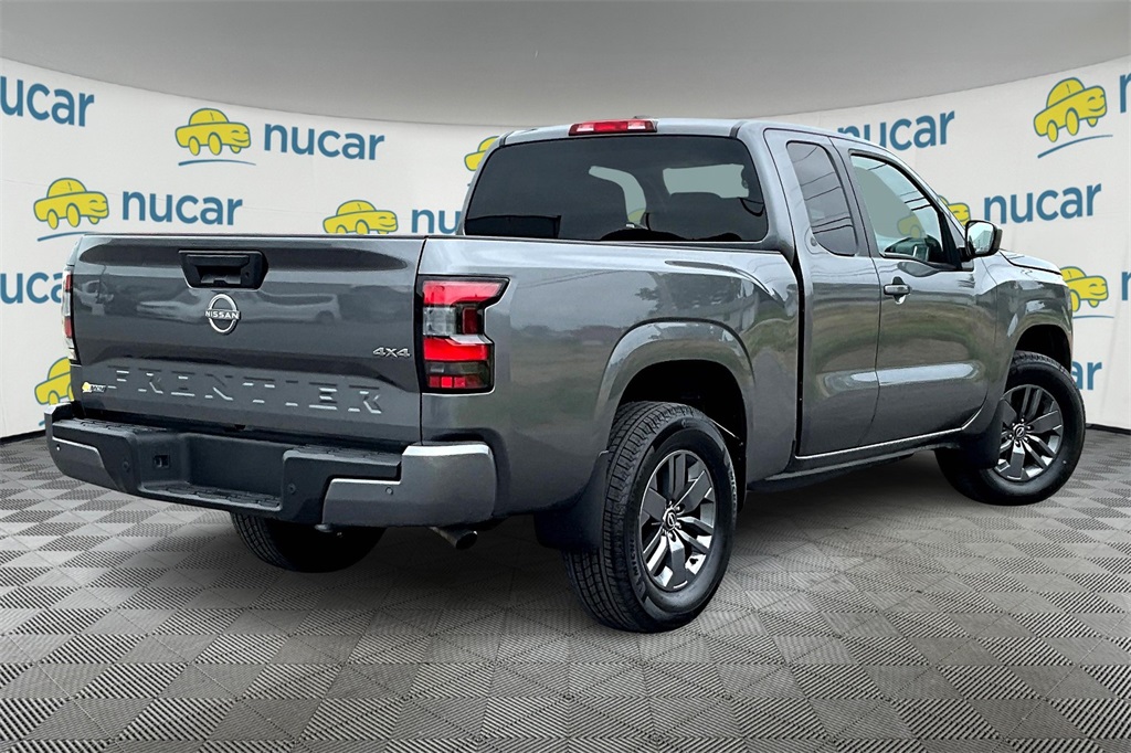 2025 Nissan Frontier SV - Photo 6