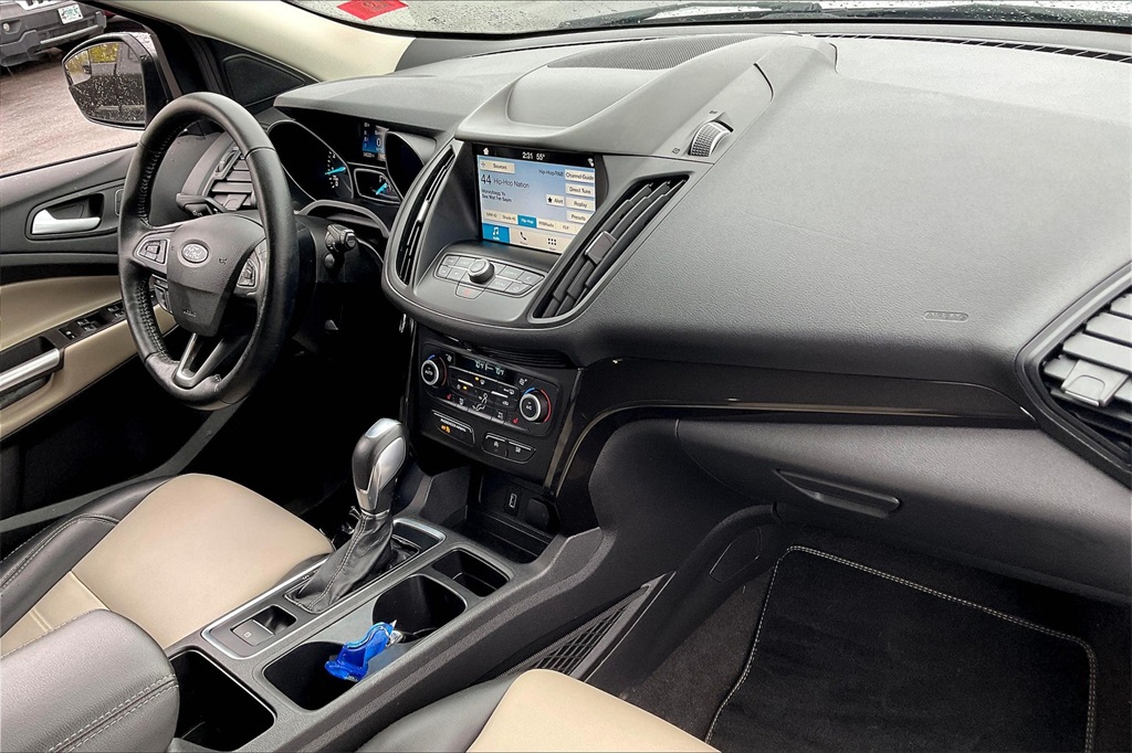 2019 Ford Escape SEL - Photo 13