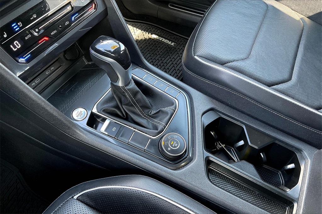 2022 Volkswagen Tiguan 2.0T SEL R-Line - Photo 20