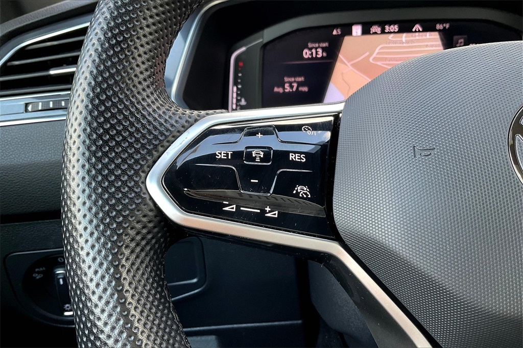 2022 Volkswagen Tiguan 2.0T SEL R-Line - Photo 23