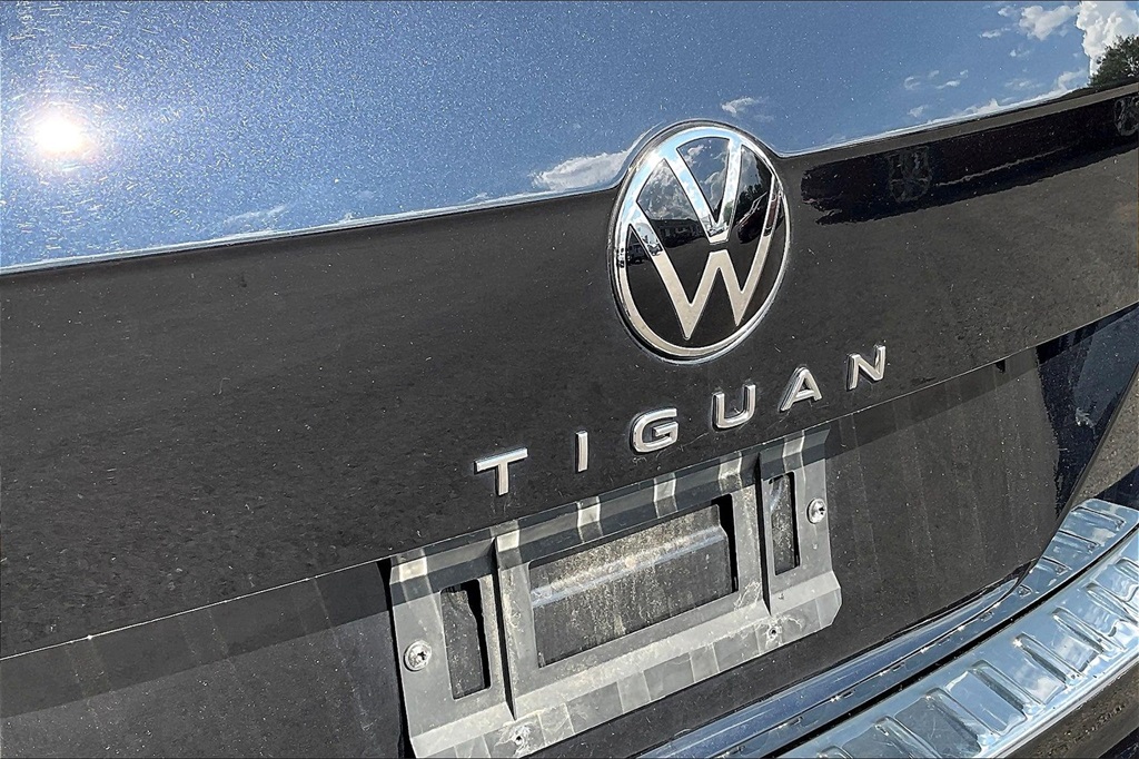 2022 Volkswagen Tiguan 2.0T SEL R-Line - Photo 28