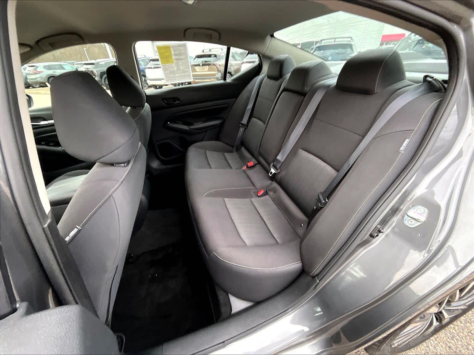 2023 Nissan Altima 2.5 SV - Photo 15