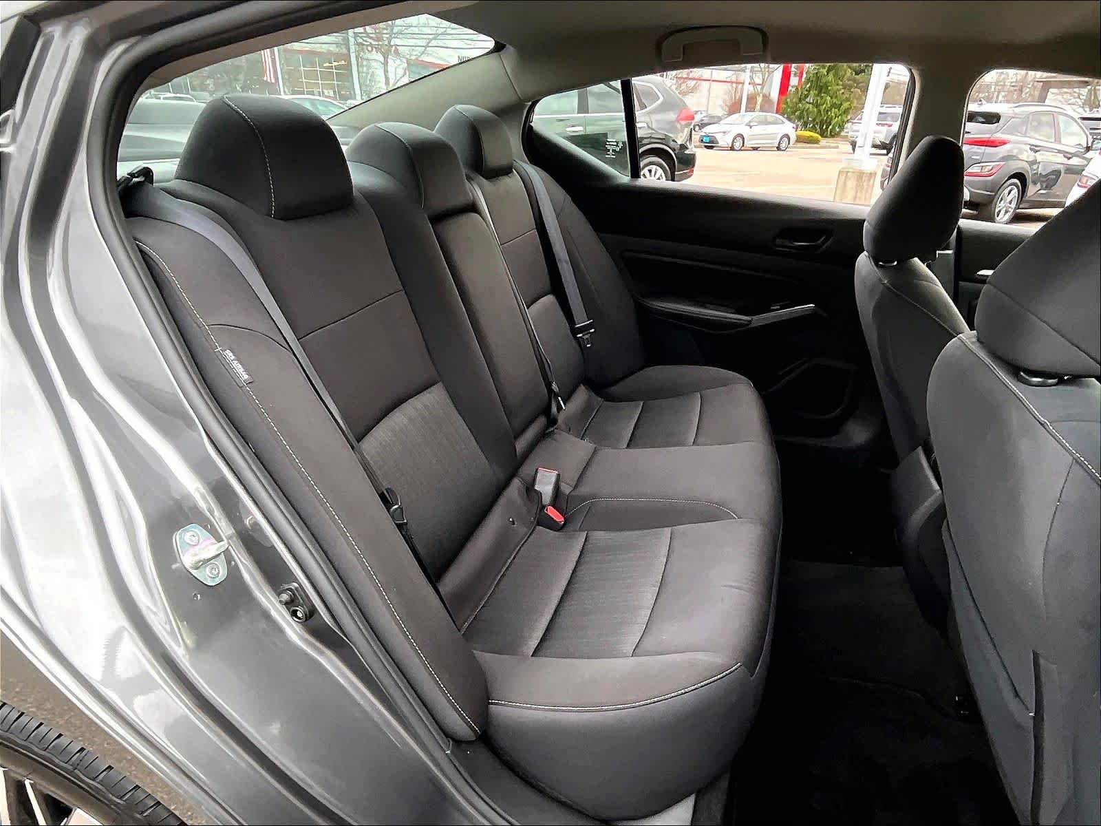 2023 Nissan Altima 2.5 SV - Photo 16