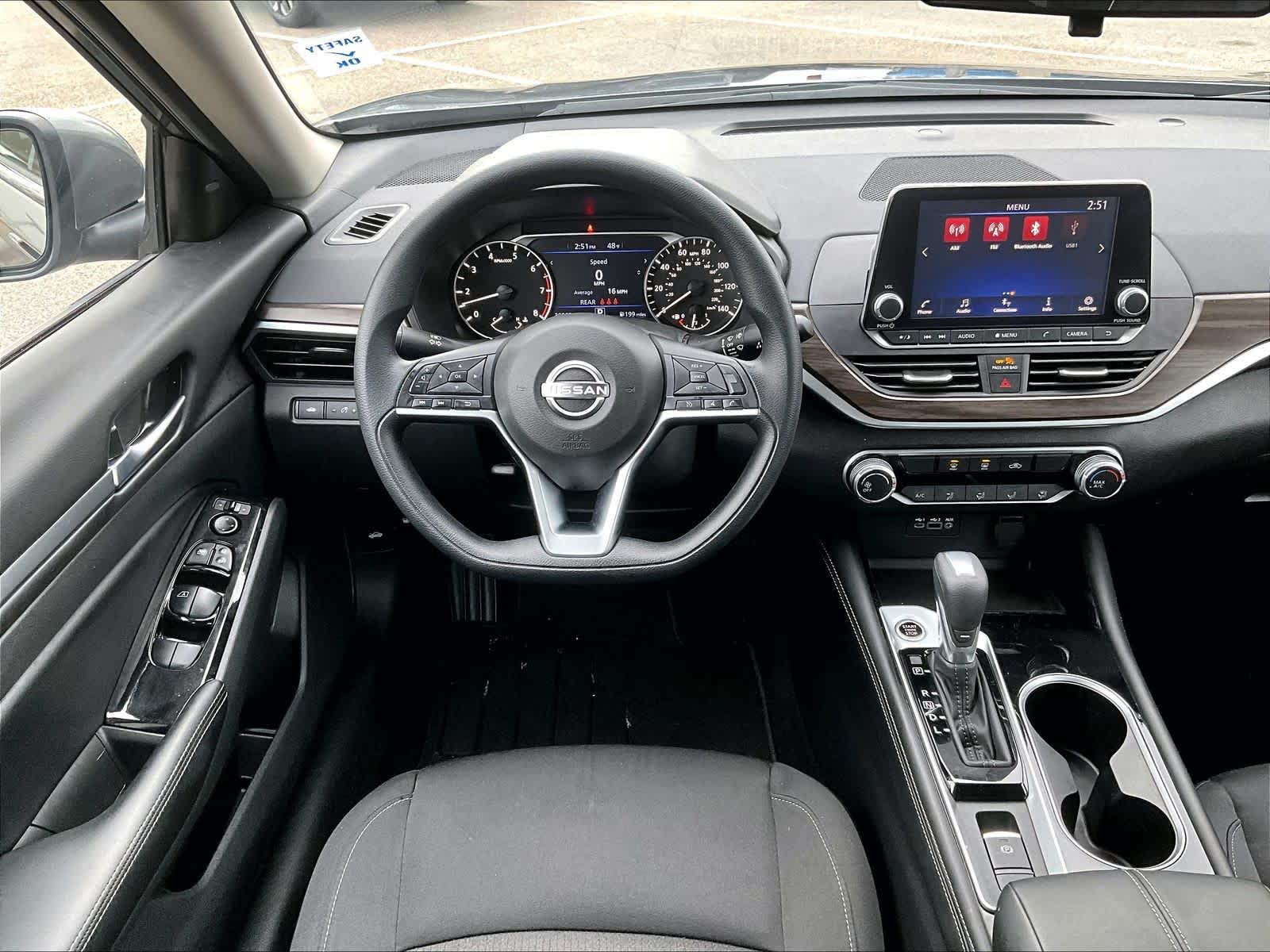 2023 Nissan Altima 2.5 SV - Photo 17