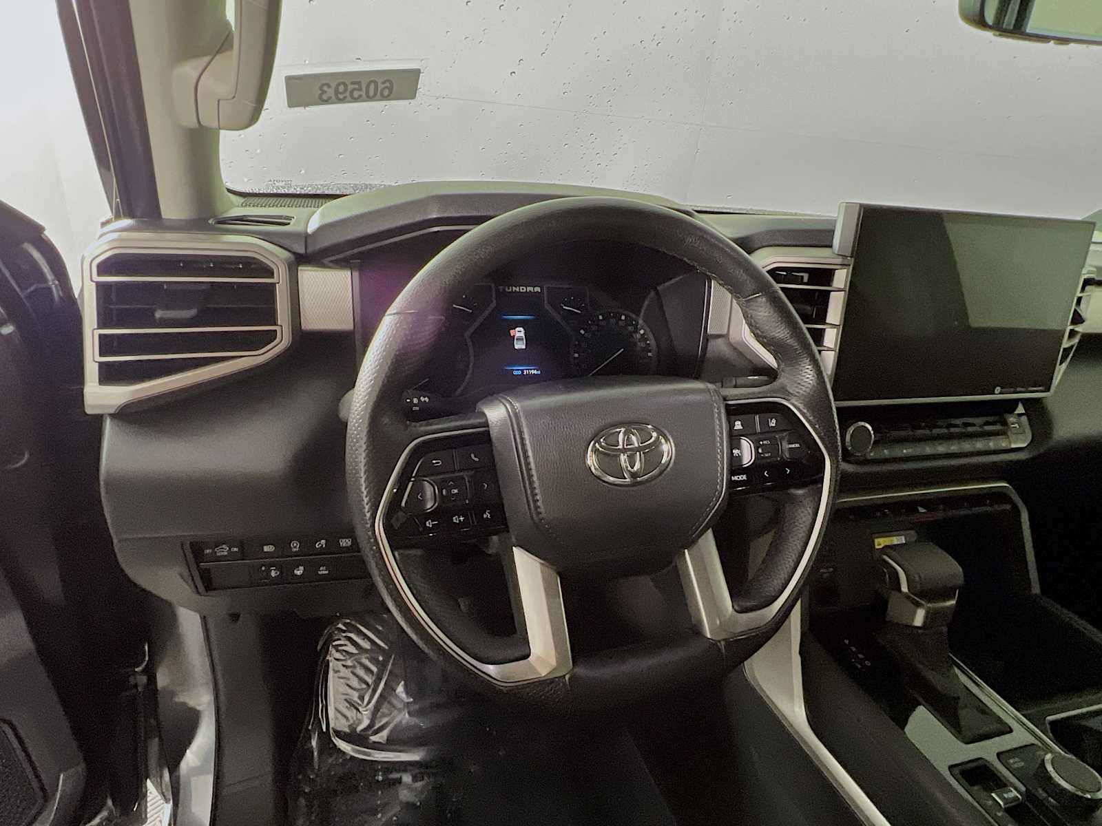 2023 Toyota Tundra Limited - Photo 11