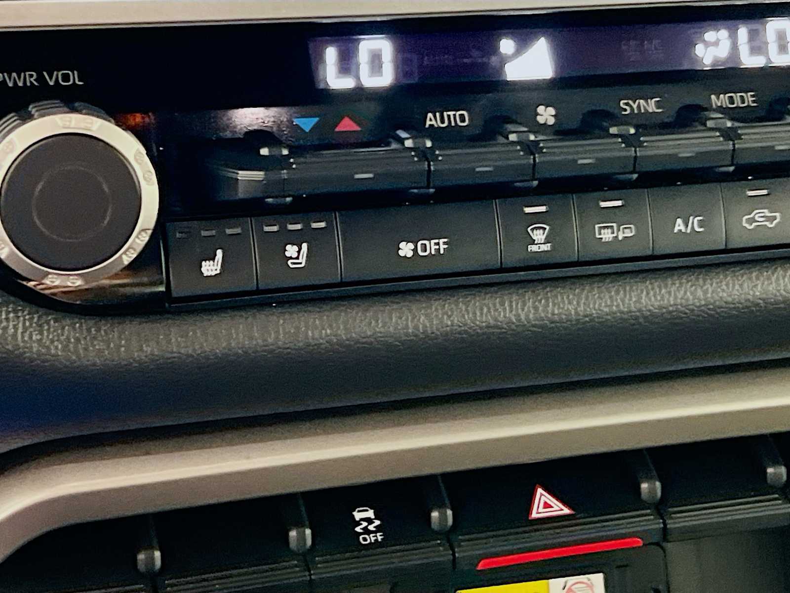 2023 Toyota Tundra Limited - Photo 20