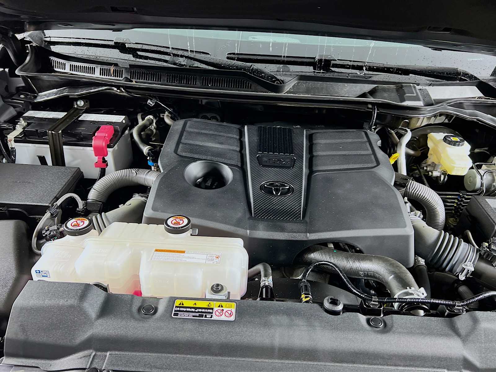 2023 Toyota Tundra Limited - Photo 29