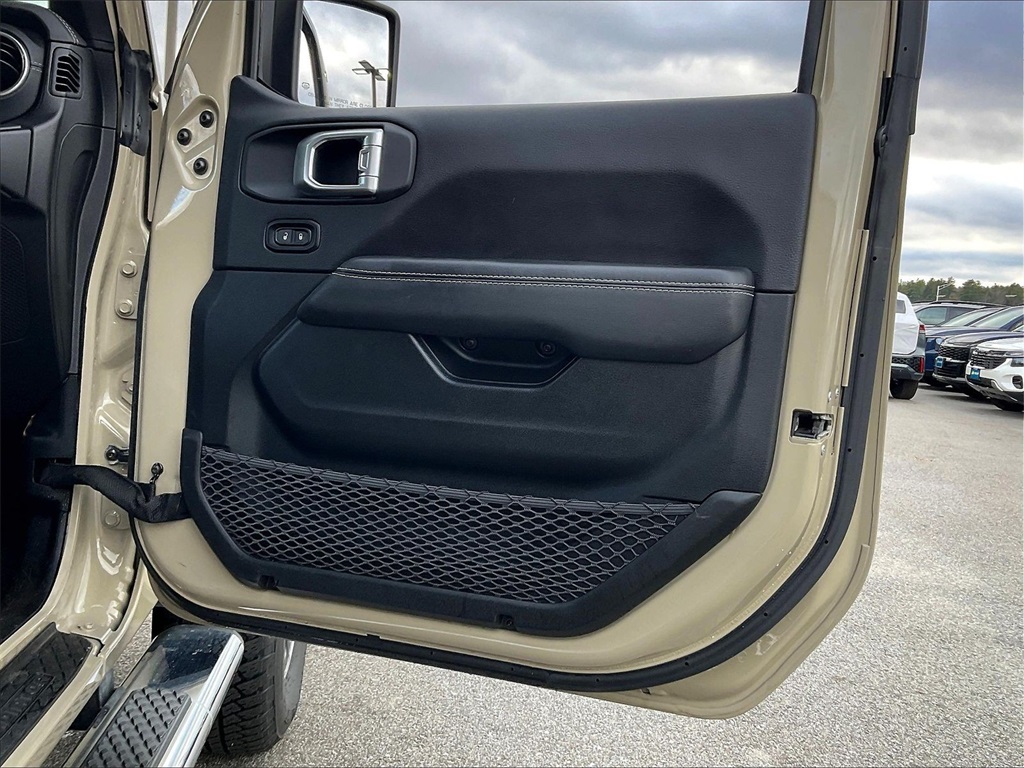 2020 Jeep Gladiator Overland - Photo 11