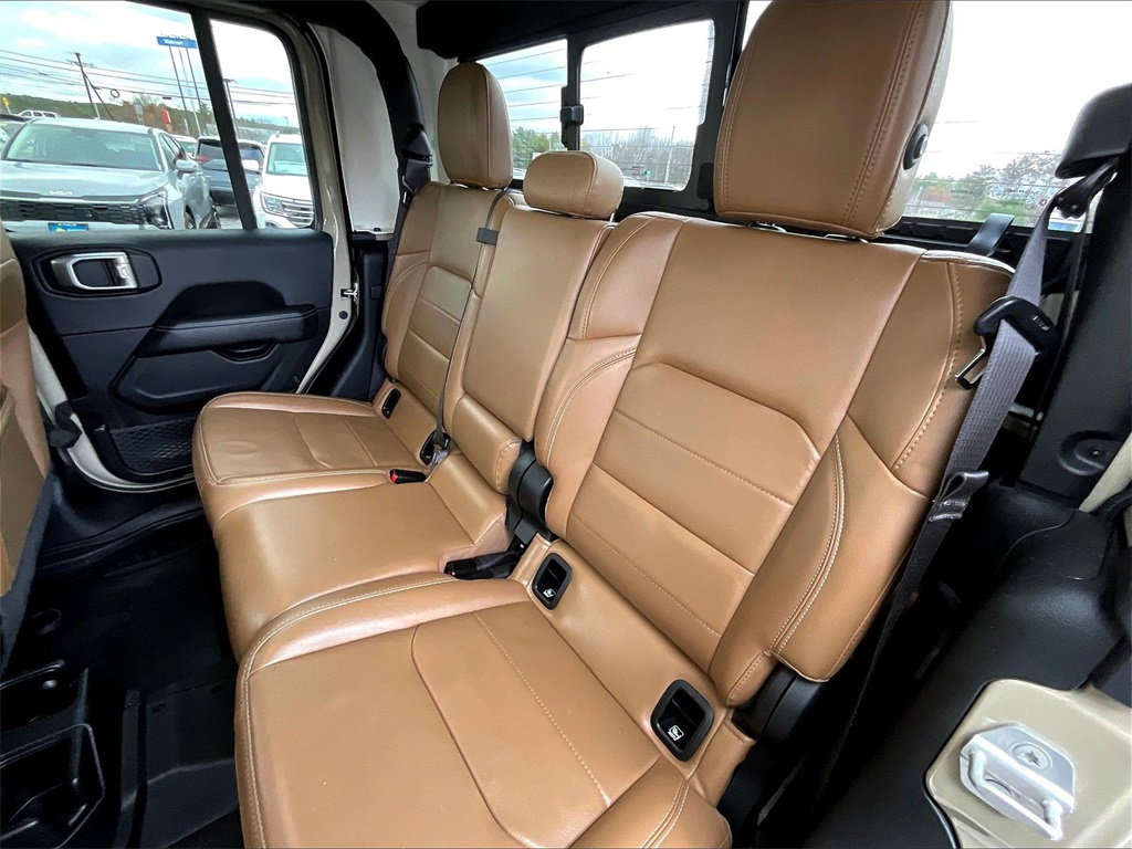 2020 Jeep Gladiator Overland - Photo 14