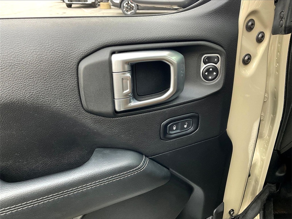 2020 Jeep Gladiator Overland - Photo 35