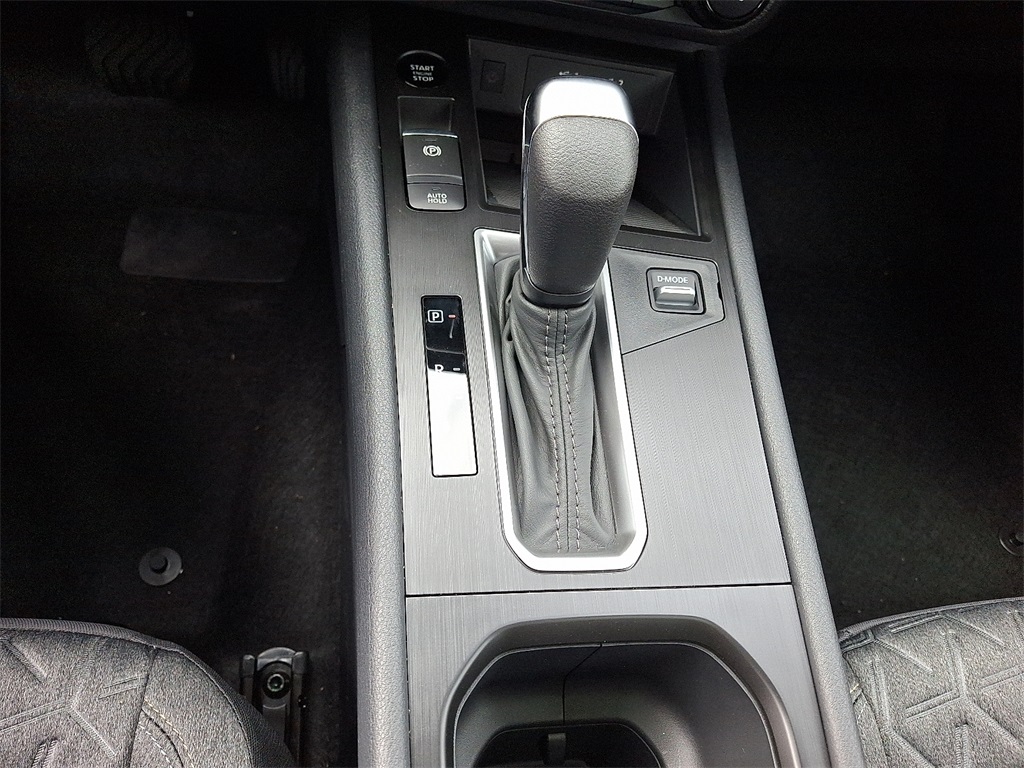 2026 Nissan Kicks SV - Photo 11