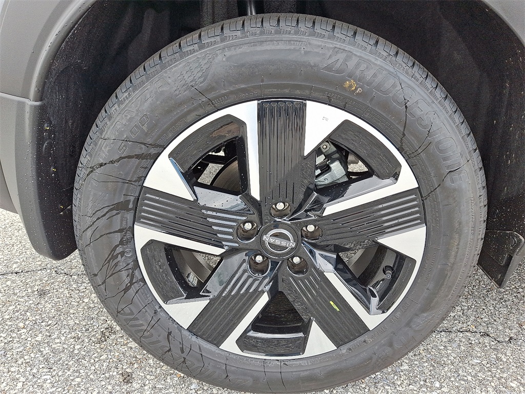 2026 Nissan Kicks SV - Photo 5