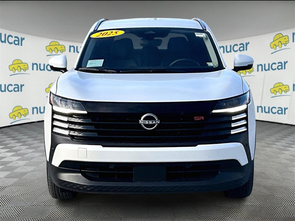 2025 Nissan Kicks SR - Photo 2