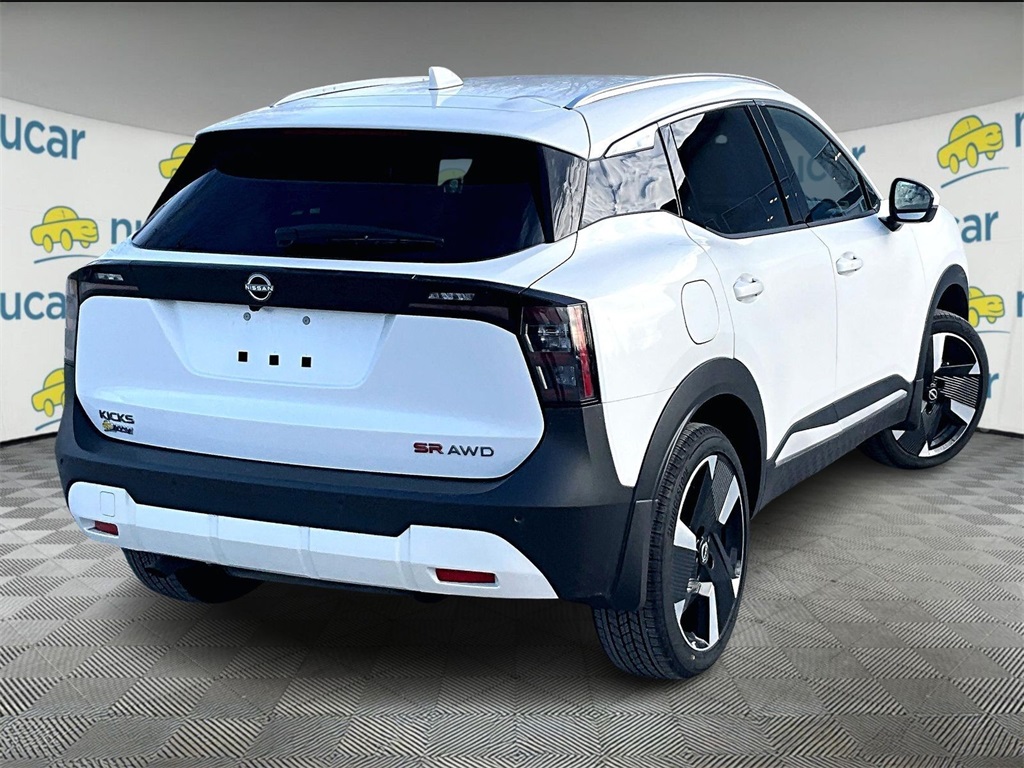 2025 Nissan Kicks SR - Photo 6