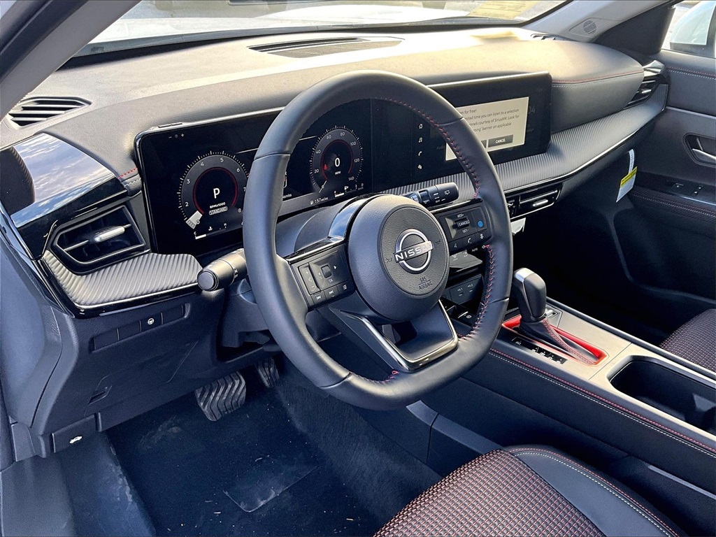 2025 Nissan Kicks SR - Photo 8