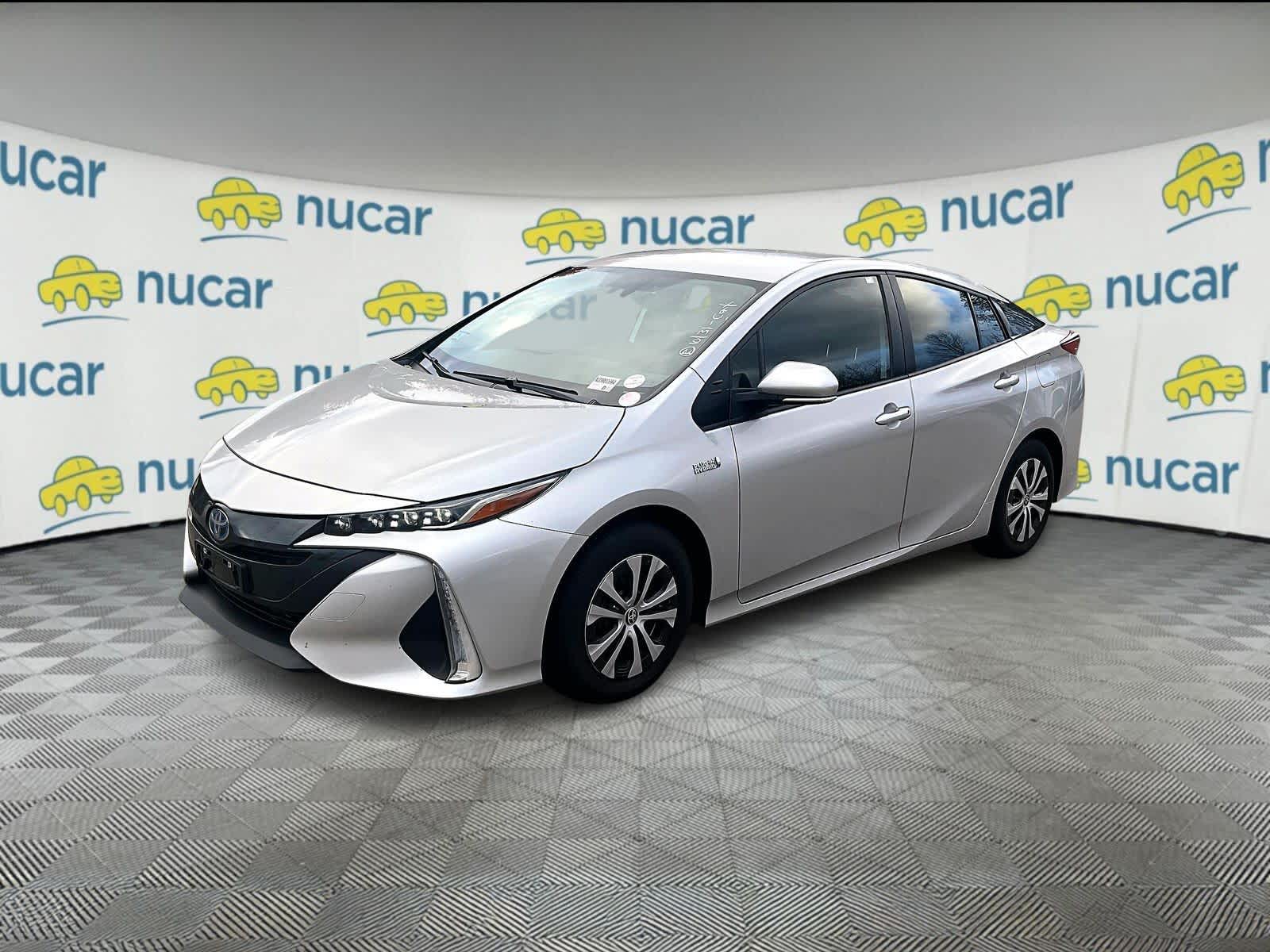 2022 Toyota Prius Prime XLE - Photo 2