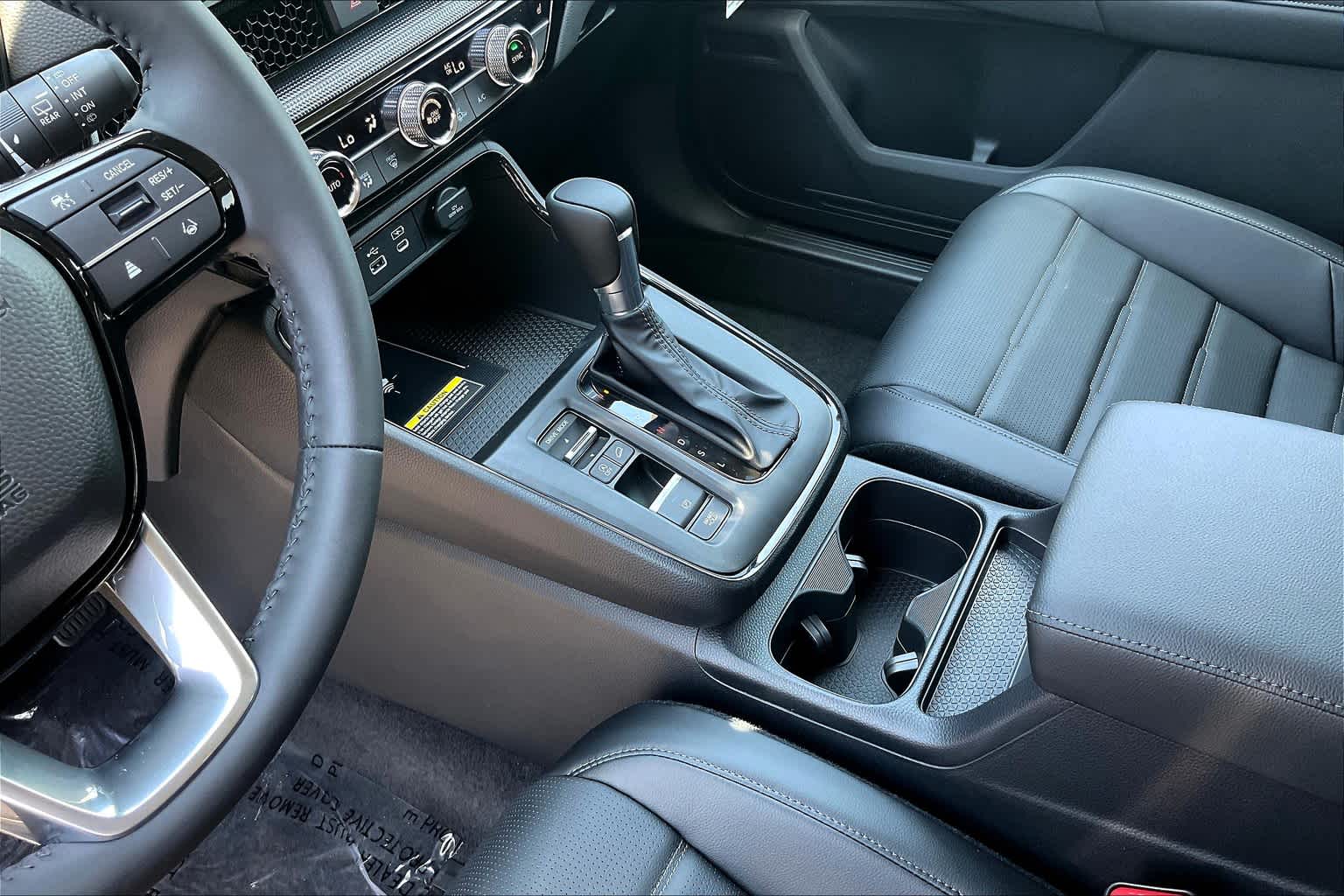2025 Honda CR-V EX-L - Photo 14